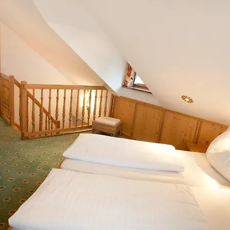 Bloberger Hof 3*